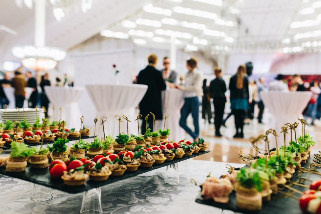 PARTY CATERING VS WEDDING CATERING IN VANCOUVER