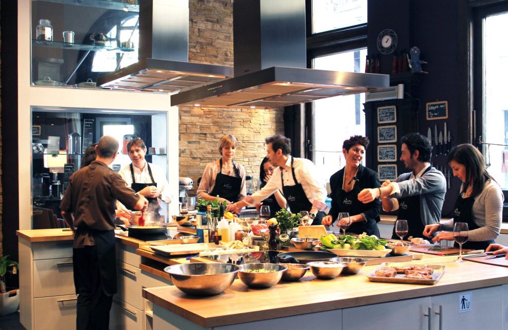 7 Benefits Of Cooking Classes; Flourish Your Skill From Basic To Advance